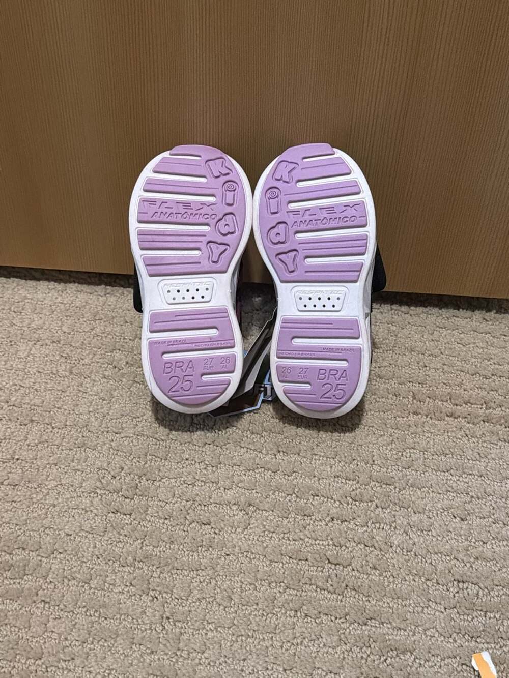 Kidy Minecraft Flex Anatomico Kids Slip-On Sneakers Size 8.5